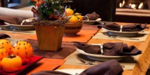 thanksgiving_table_-_2-1